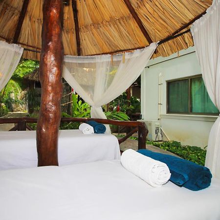 Hotel Pancho Villas Bacalar - Kayyaks Gratis Buitenkant foto