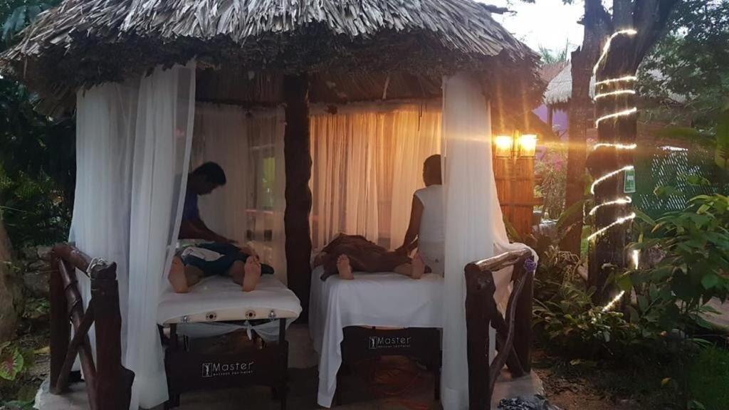 Hotel Pancho Villas Bacalar - Kayyaks Gratis Buitenkant foto